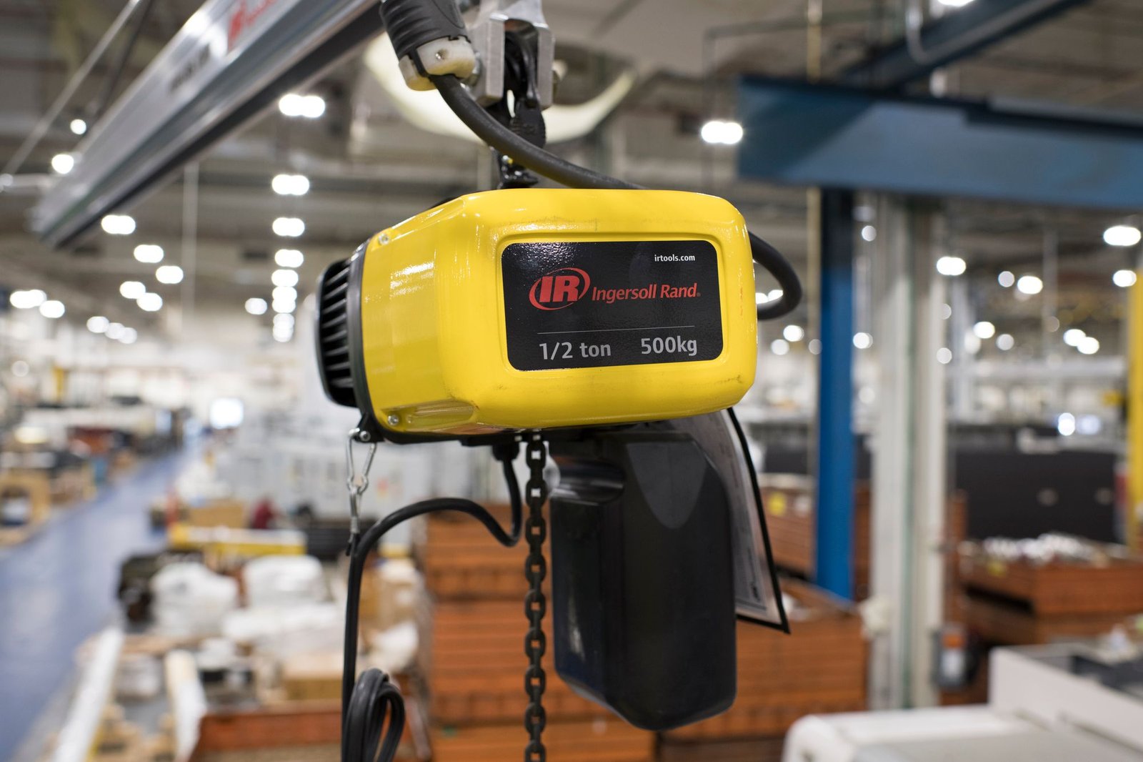 ELK Series Electric Chain Hoists - Image 2