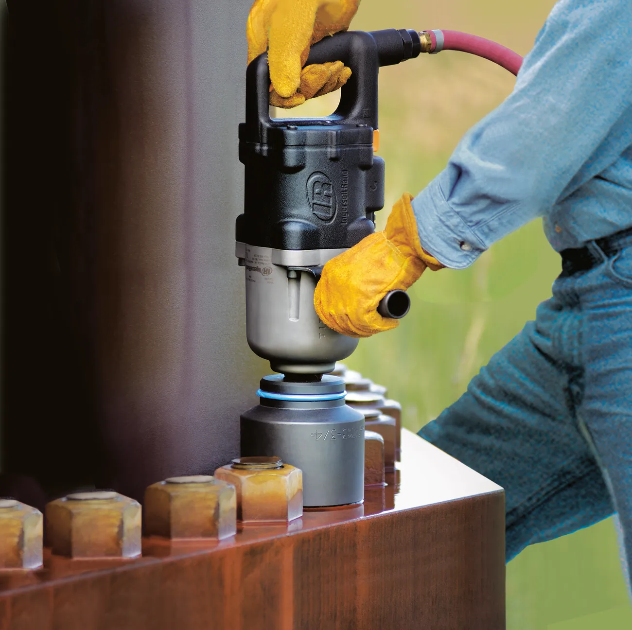 3900 Series Impact Wrench - Image 4