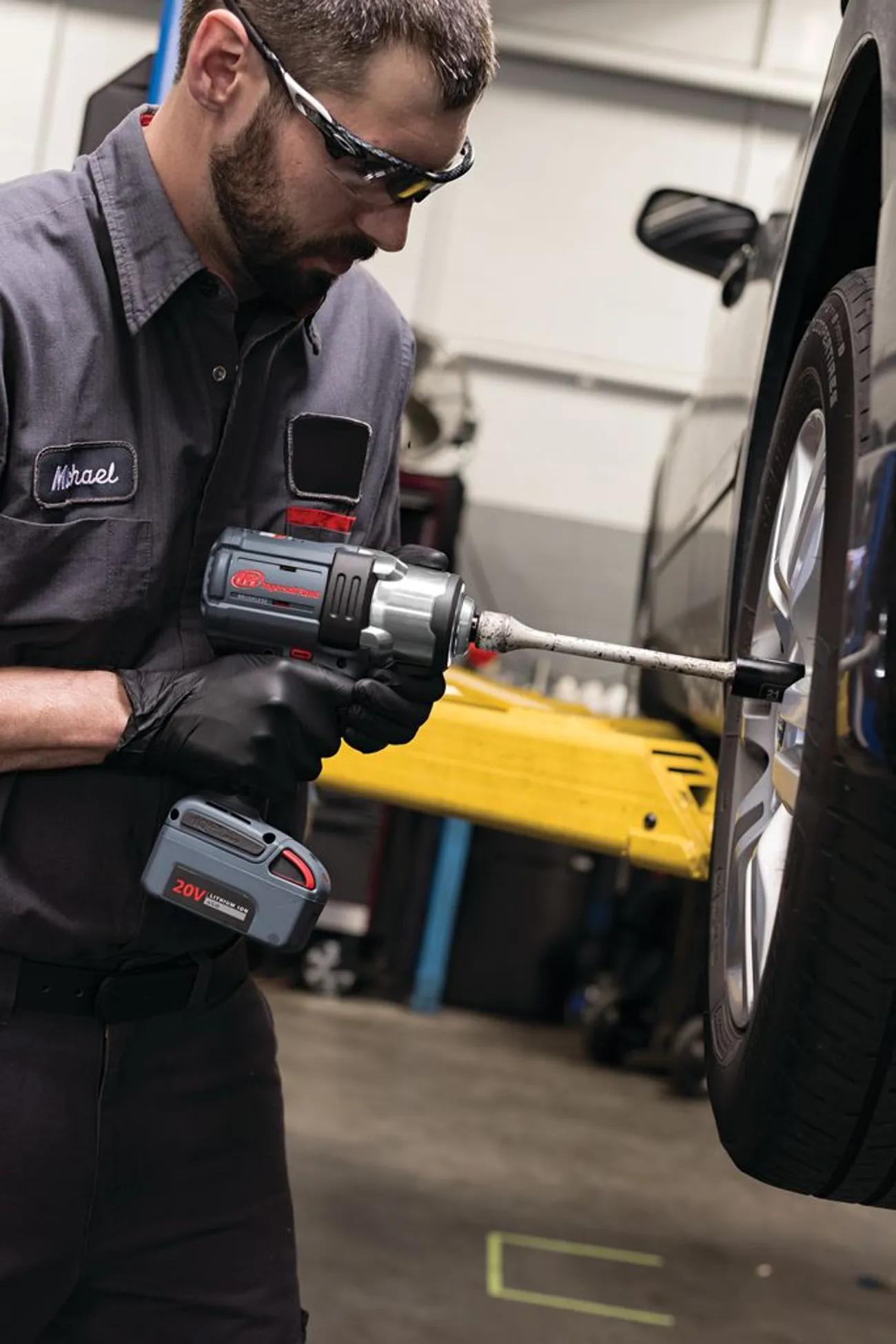 W7152 1/2" 20V High-Torque Cordless Impact Wrench - Image 9